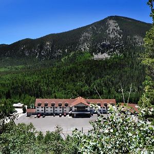 Monarch Mountain Lodge